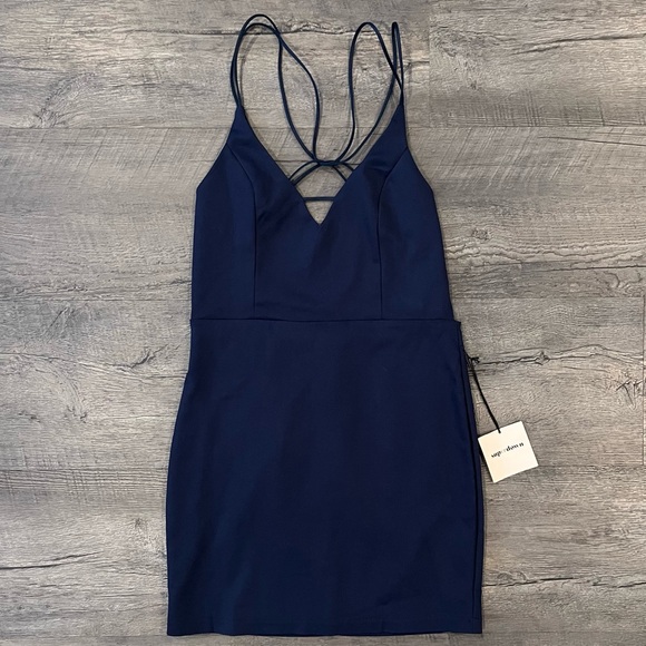 NWT | Superdown Grecia Strappy Back Dress - Picture 7 of 11